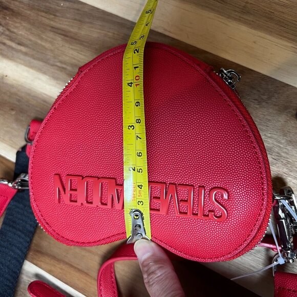 Steve Madden Allie Heart Charm Crossbody Bag w/ Detachable Pouch Lipstick Red - Picture 10 of 11
